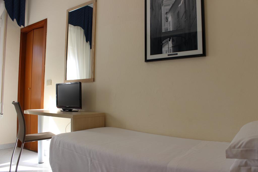 Hotel Villa Igea Diano Marina Room photo